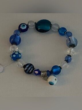 NEW Blue Lampwork Evil Eye glass stretch bead bracelet